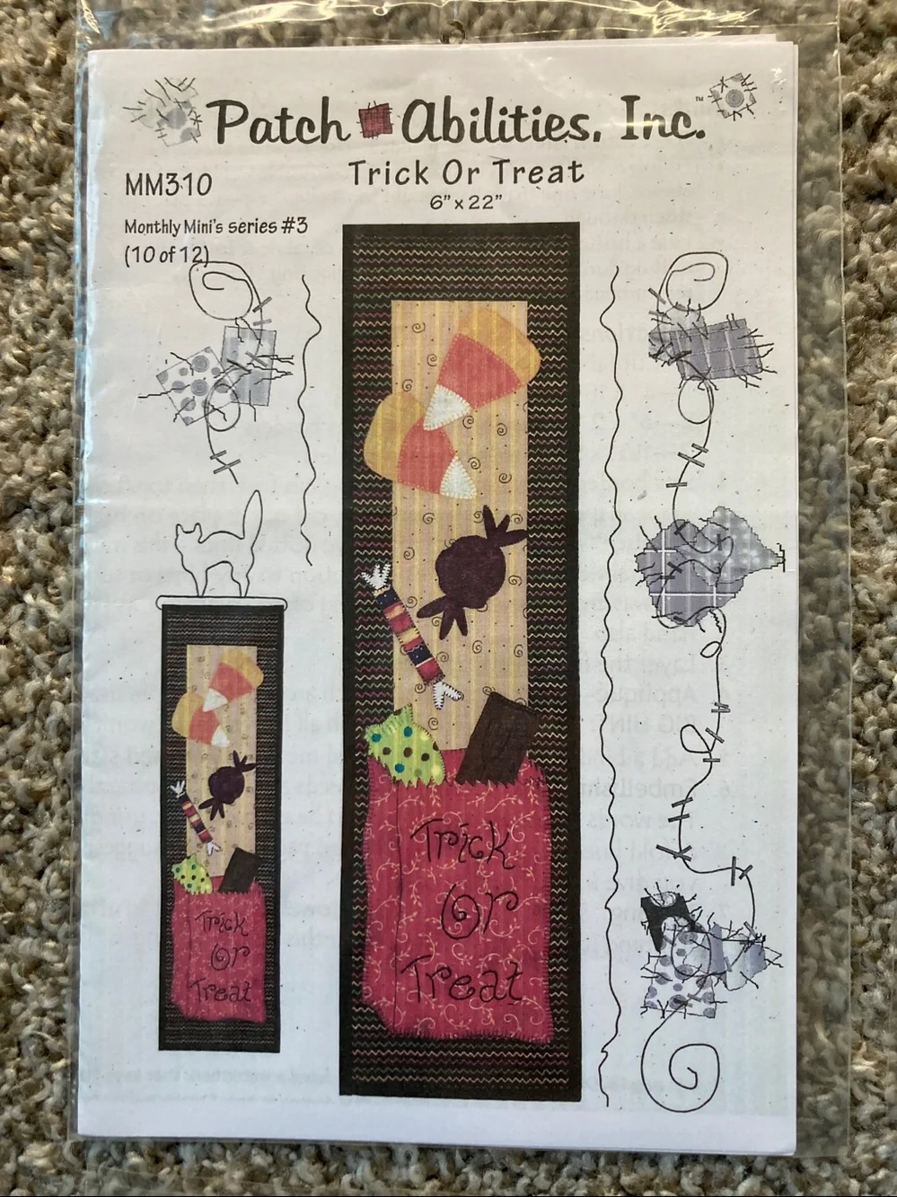 Bundle of 6 Patch Abilities Vintage Halloween quilt patterns door hangers NIP